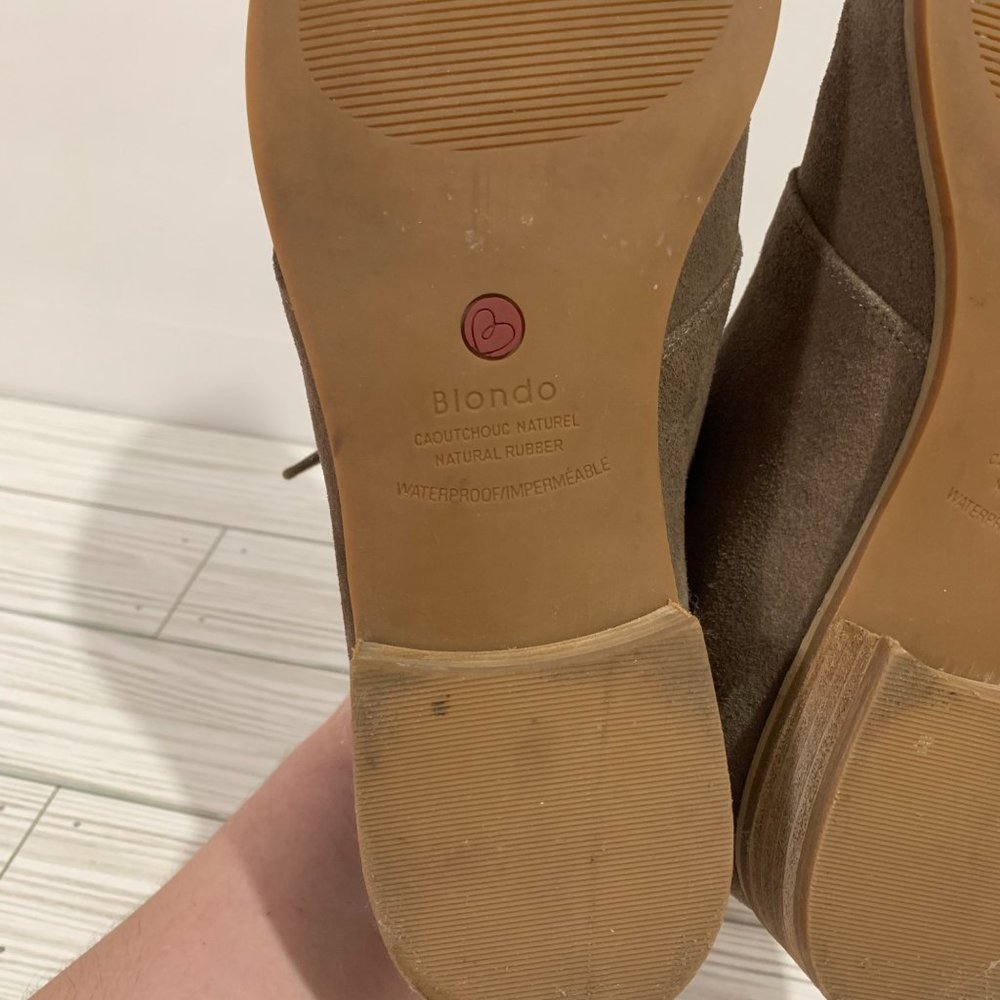 Blondo Waterproof Dark Suede Ankle Boots Taupe Size 10 - Picture 9 of 12